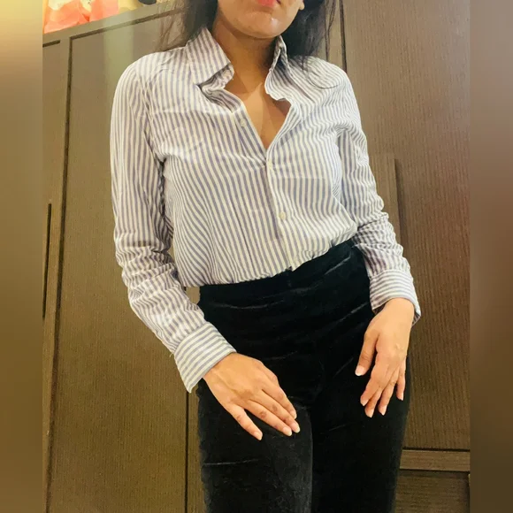 Blue and white long shirt - Picture 4 of 4